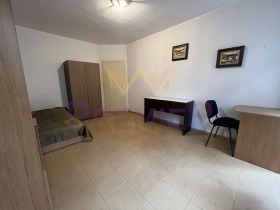 1 ložnice Zimno kino Trakija, Varna 2