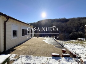 ПАРЦЕЛ, 980 m2