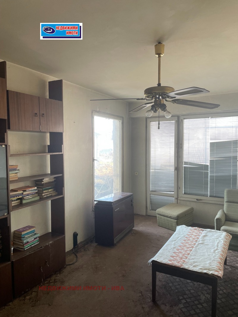 Продава 3-СТАЕН, гр. Горна Оряховица, област Велико Търново, снимка 2 - Апартаменти - 52732953