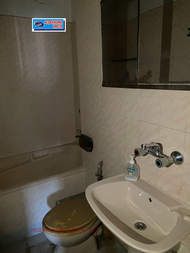 Продава 3-СТАЕН, гр. Горна Оряховица, област Велико Търново, снимка 7 - Апартаменти - 52732953