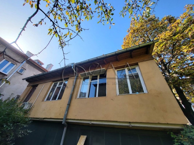 Till salu  Hus Golv Sofia , Centar , 240 kvm | 36548035