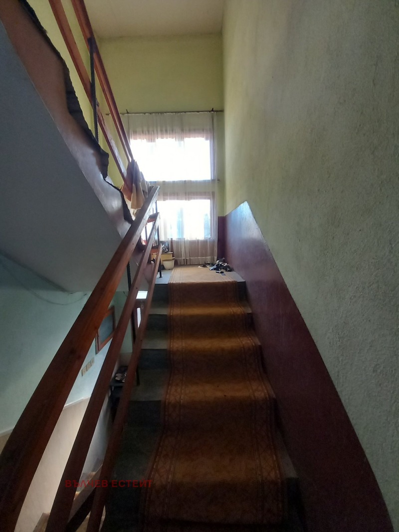 Na prodej  Dům oblast Varna , Staro Orjachovo , 270 m2 | 37460142 - obraz [14]