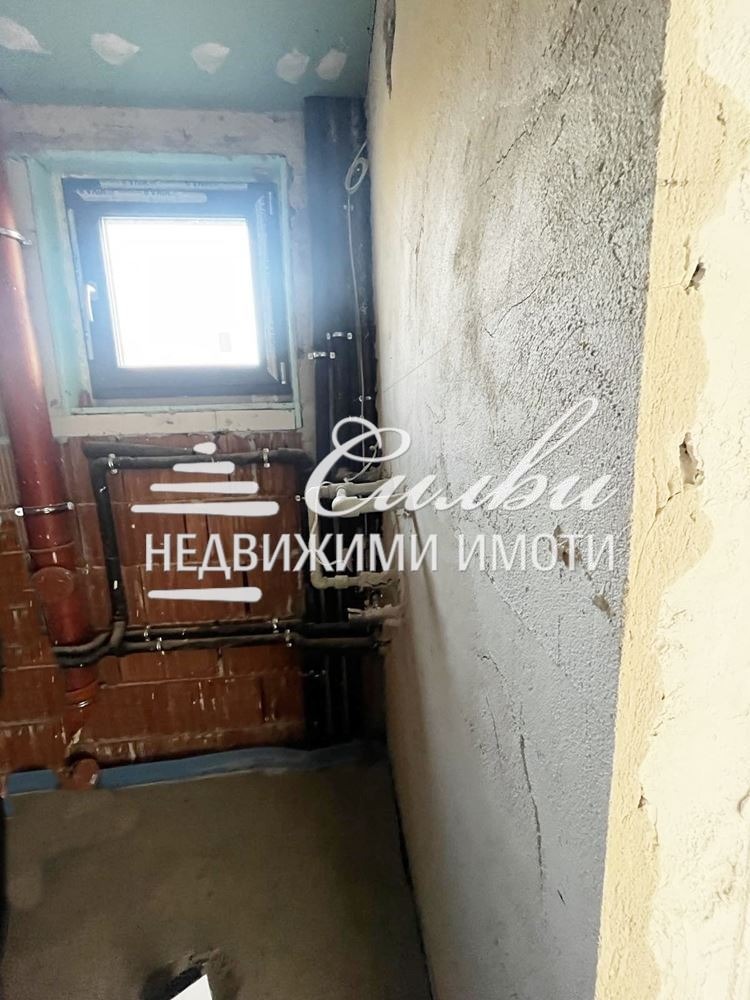 Продава КЪЩА, гр. Шумен, 2-ри корпус, снимка 10 - Къщи - 52969737