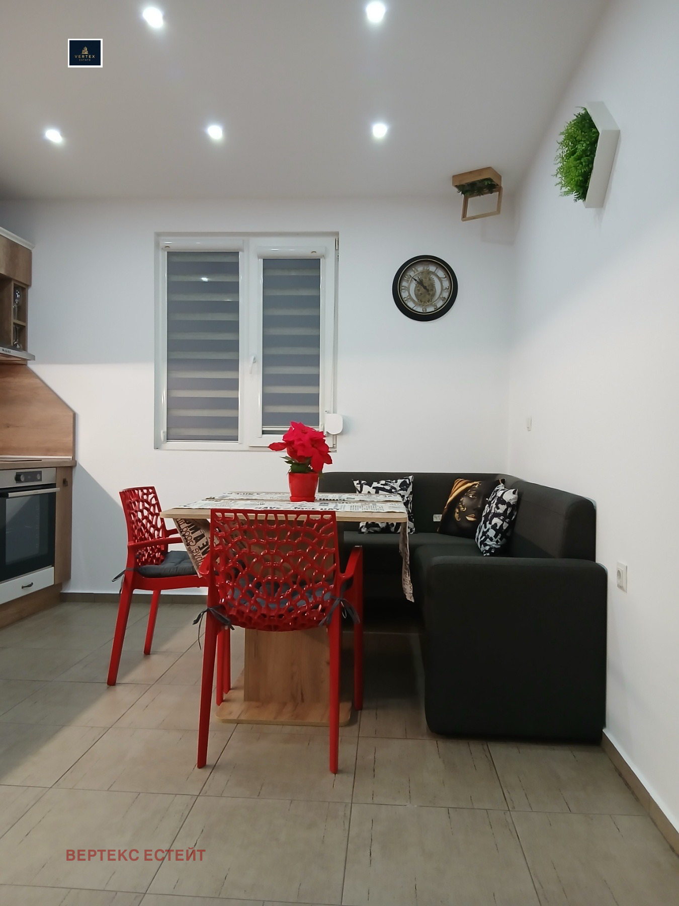 Продава 3-СТАЕН, гр. Велико Търново, Колю Фичето, снимка 4 - Апартаменти - 55226225