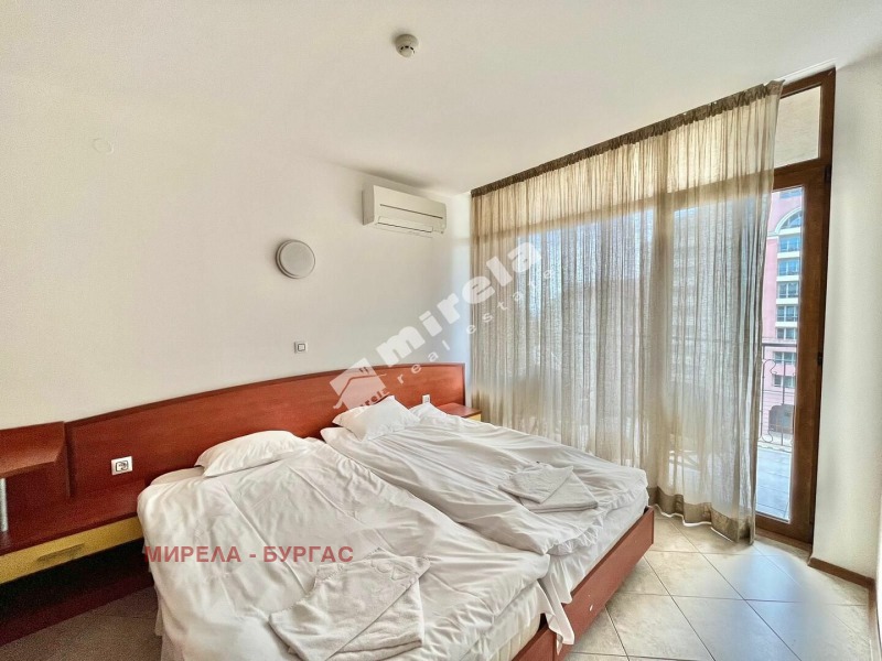 À venda  1 quarto região Burgas , k.k. Slantchev briag , 71 m² | 39532831 - imagem [8]