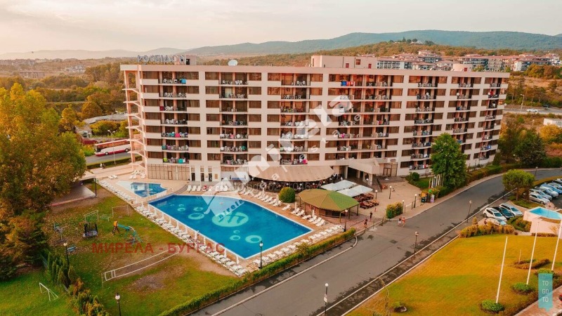 À venda  1 quarto região Burgas , k.k. Slantchev briag , 71 m² | 39532831