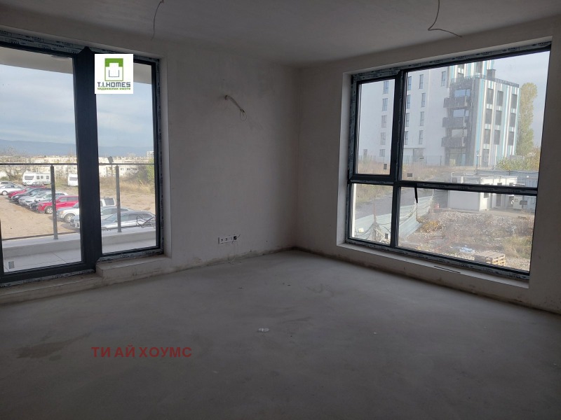 Продава 3-СТАЕН, гр. София, Полигона, снимка 2 - Апартаменти - 52402649