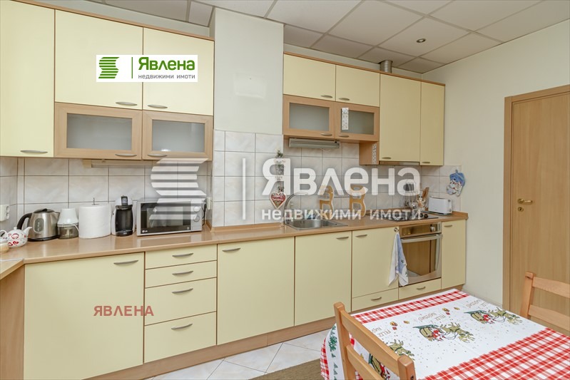 De vânzare  3 dormitoare Sofia , Țentâr , 101 mp | 56112465 - imagine [4]
