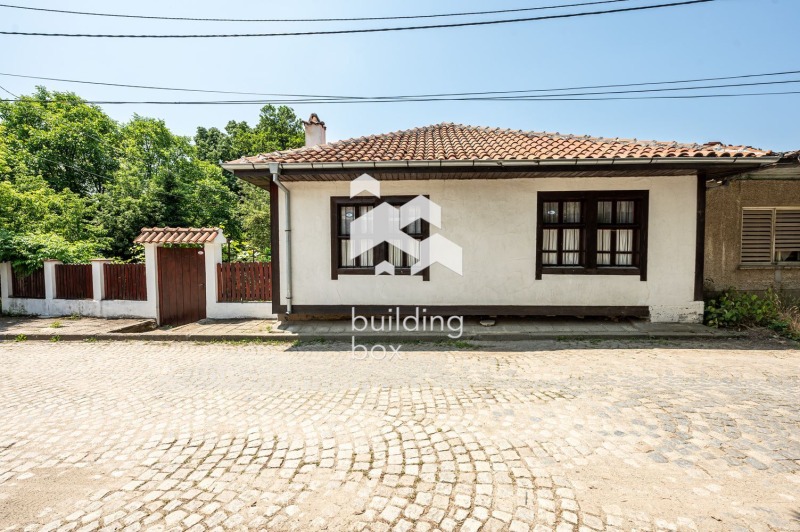 Продава КЪЩА, гр. Калофер, област Пловдив, снимка 3 - Къщи - 52320478