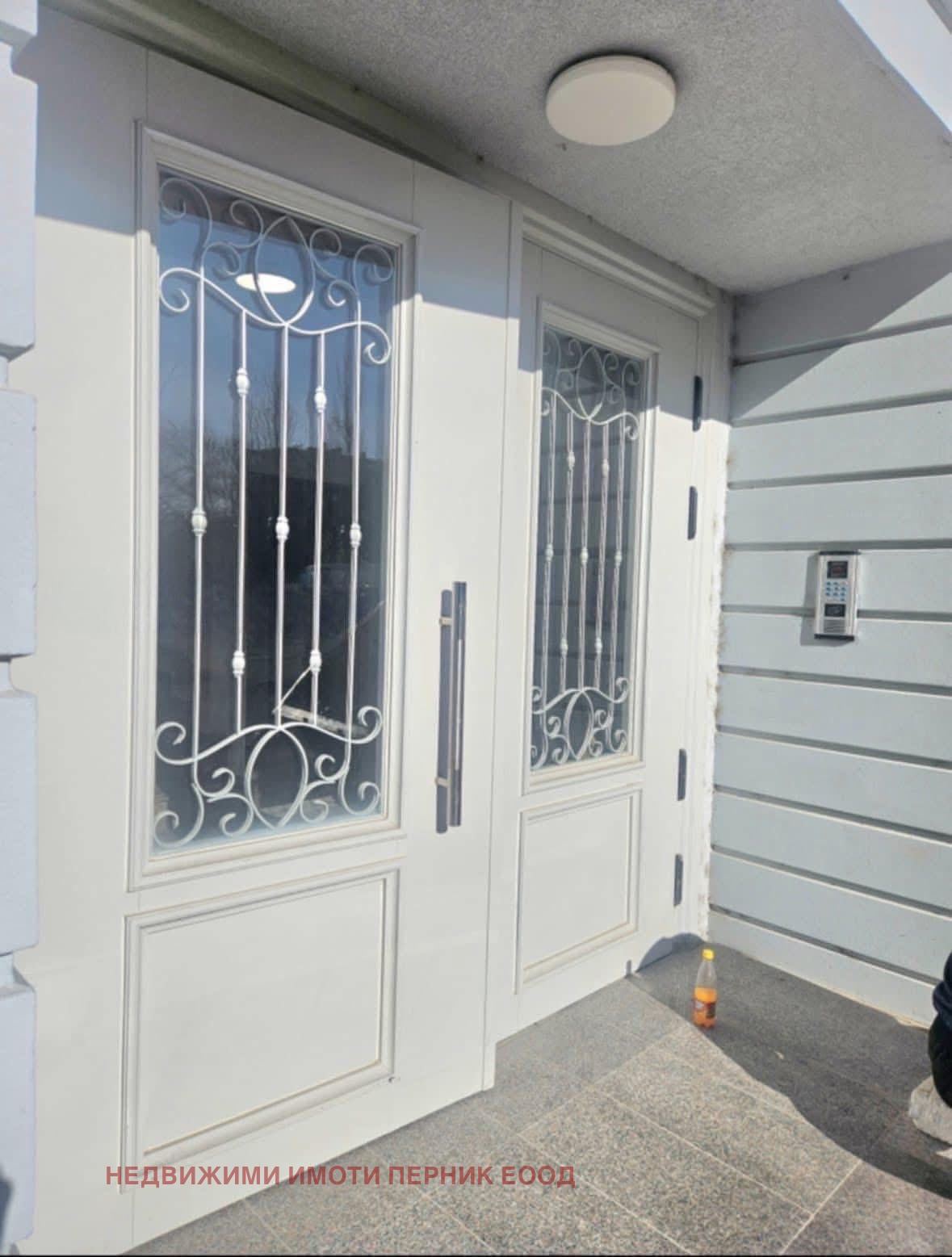 Продава 1-СТАЕН, гр. Перник, Изток, снимка 2 - Апартаменти - 53924390