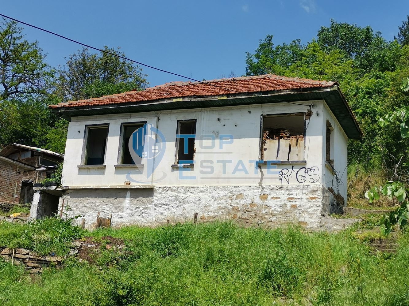 Продава КЪЩА, гр. Дряново, област Габрово, снимка 2 - Къщи - 40896526