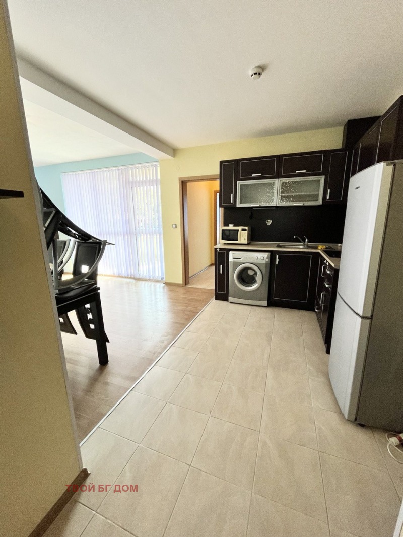 Продава 2-СТАЕН, гр. Поморие, област Бургас, снимка 5 - Апартаменти - 52168002