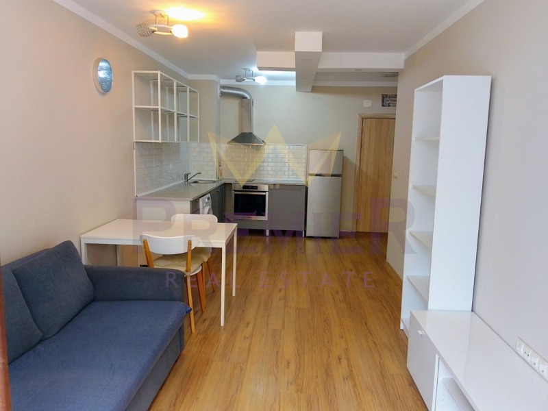 Продава 2-СТАЕН, гр. Варна, Бриз, снимка 2 - Апартаменти - 52372798