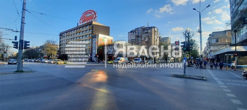 In vendita  3+ camere da letto Varna , Tsentar , 100 mq | 41509365