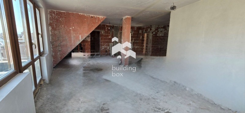En venta  3+ dormitorios Sofia , Jipodruma , 244 metros cuadrados | 71126792 - imagen [10]