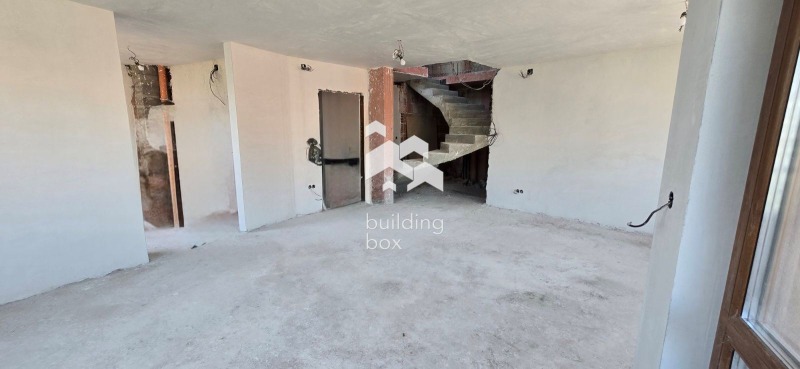 En venta  3+ dormitorios Sofia , Jipodruma , 244 metros cuadrados | 71126792 - imagen [8]