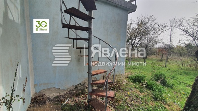 Продава КЪЩА, гр. Варна, м-т Перчемлията, снимка 2 - Къщи - 49000218