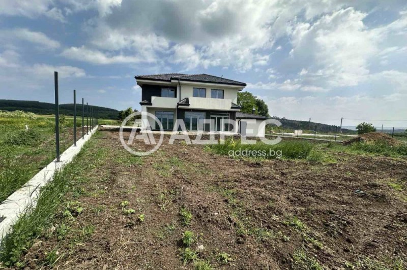 Til salg  Hus region Sofia , Aldomirovtsi , 266 kvm | 69053541 - billede [14]