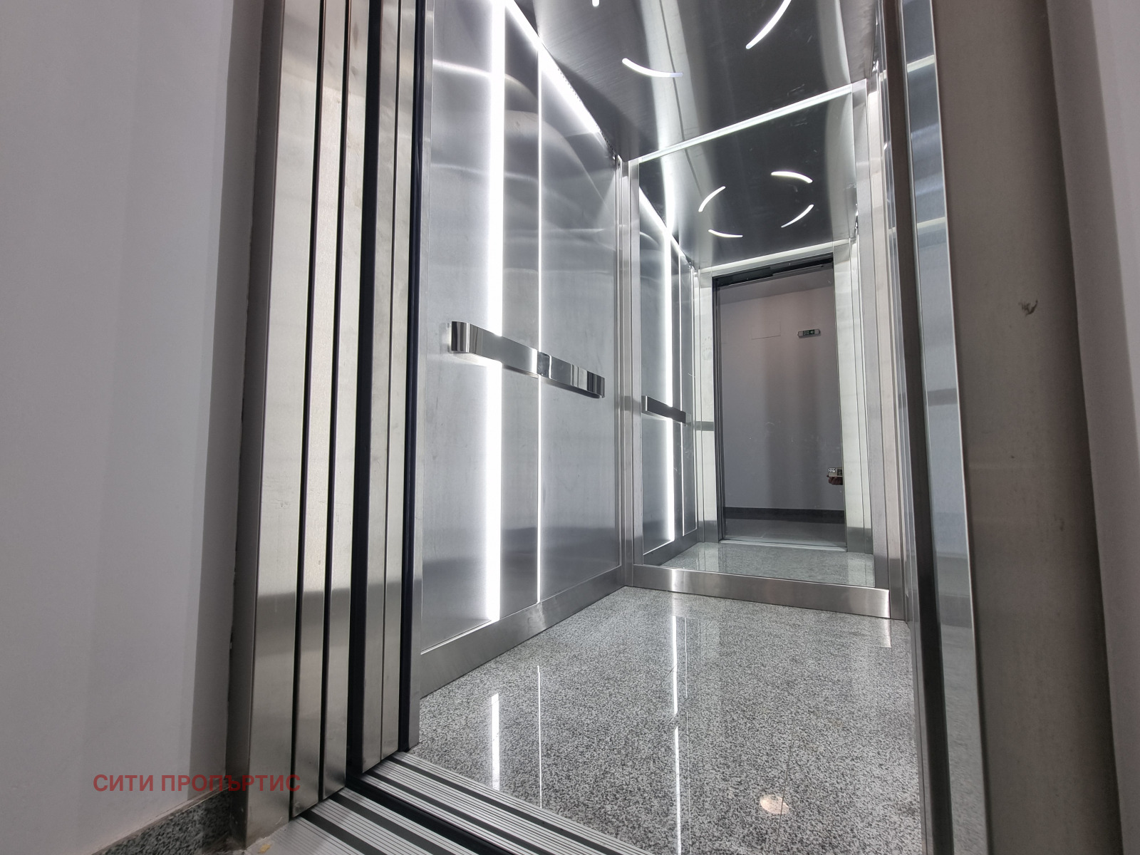 Продава 3-СТАЕН, гр. Благоевград, Освобождение, снимка 9 - Апартаменти - 54409899