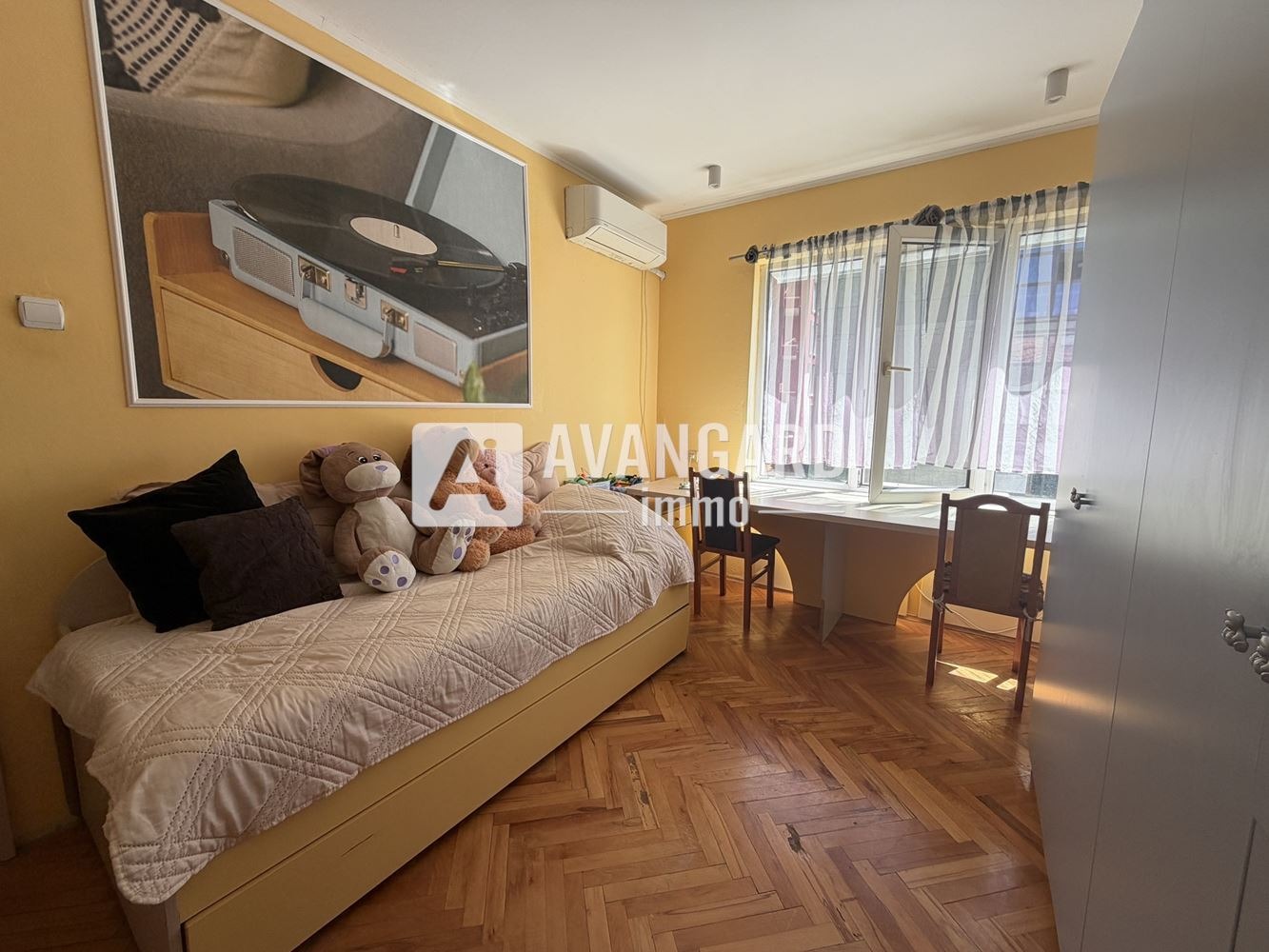 Продава 3-СТАЕН, гр. Варна, Гръцка махала