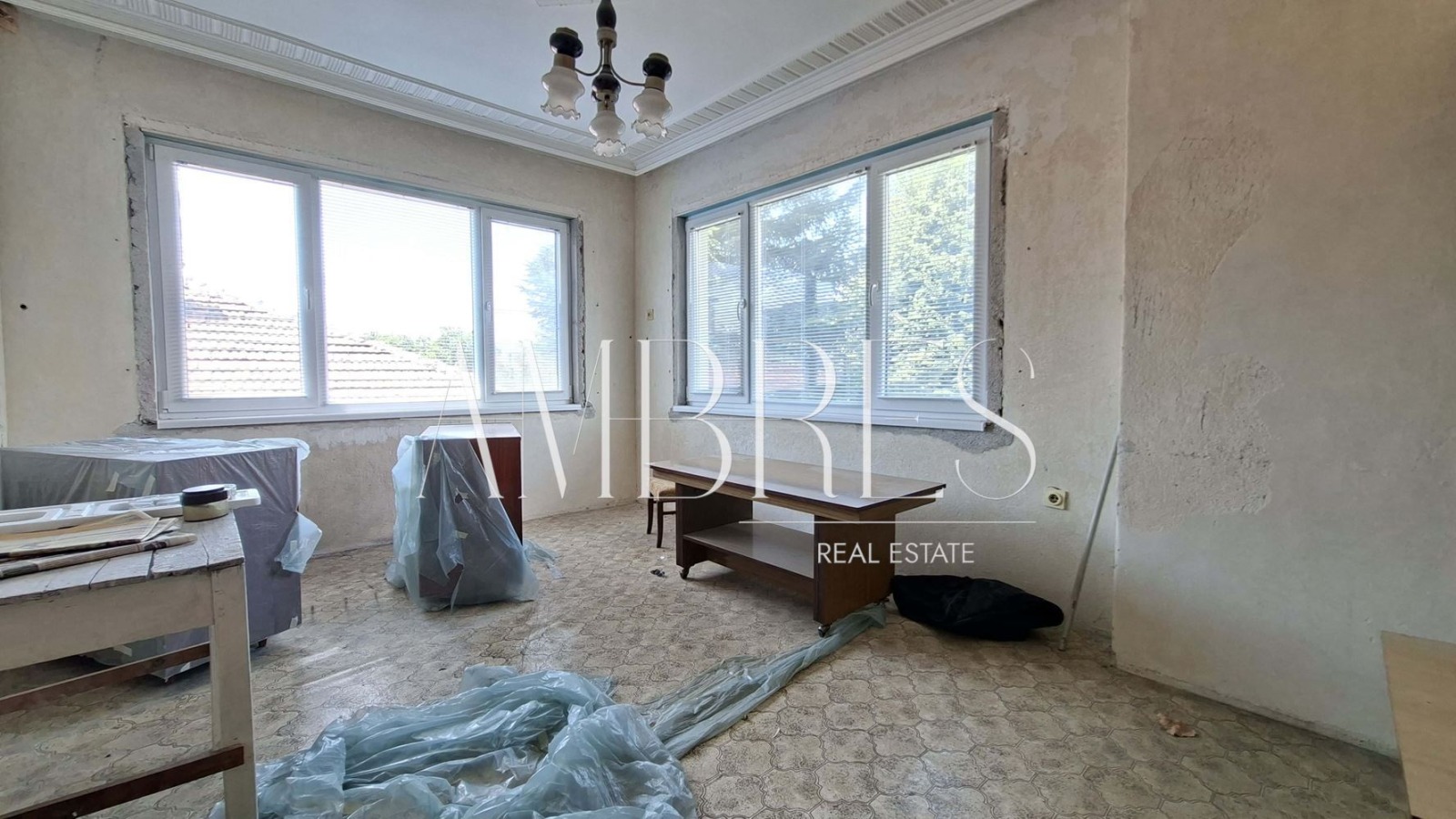Продава ЕТАЖ ОТ КЪЩА, гр. Пловдив, Изгрев