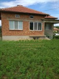 Продава КЪЩА, с. Партизани, област Варна, снимка 1
