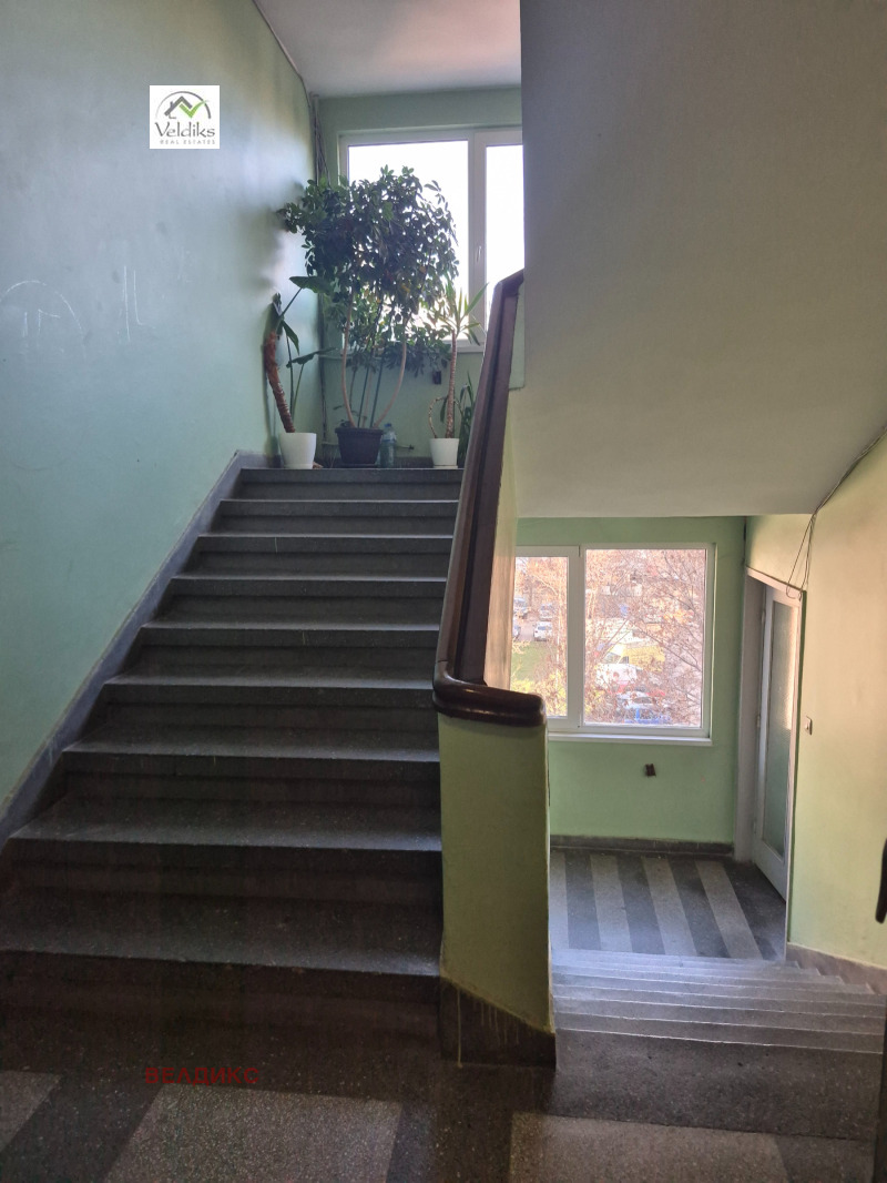 Продава 3-СТАЕН, гр. София, Разсадника, снимка 2 - Апартаменти - 52887102