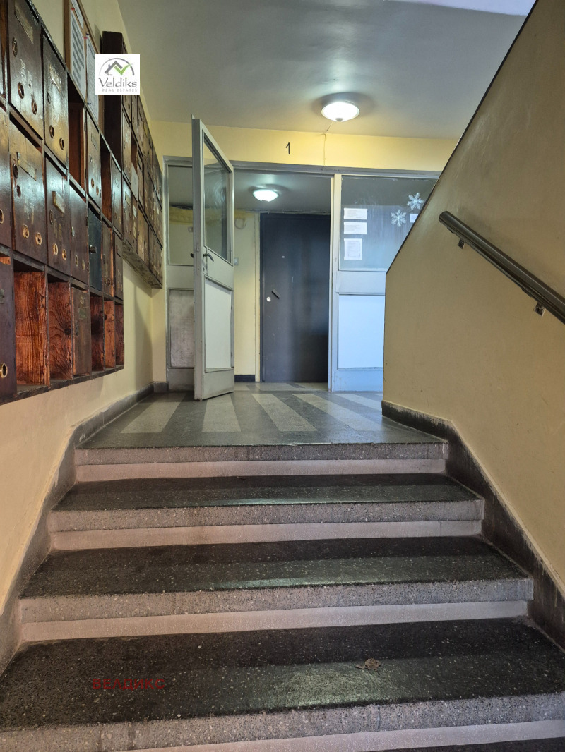 Продава 2-СТАЕН, гр. София, Разсадника, снимка 2 - Апартаменти - 52929039