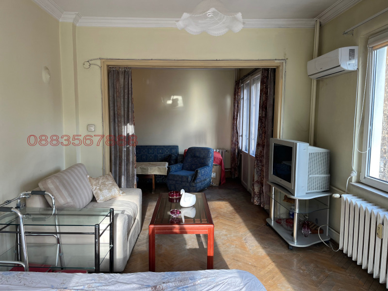 Продава 3-СТАЕН, гр. София, Яворов, снимка 2 - Апартаменти - 53267070