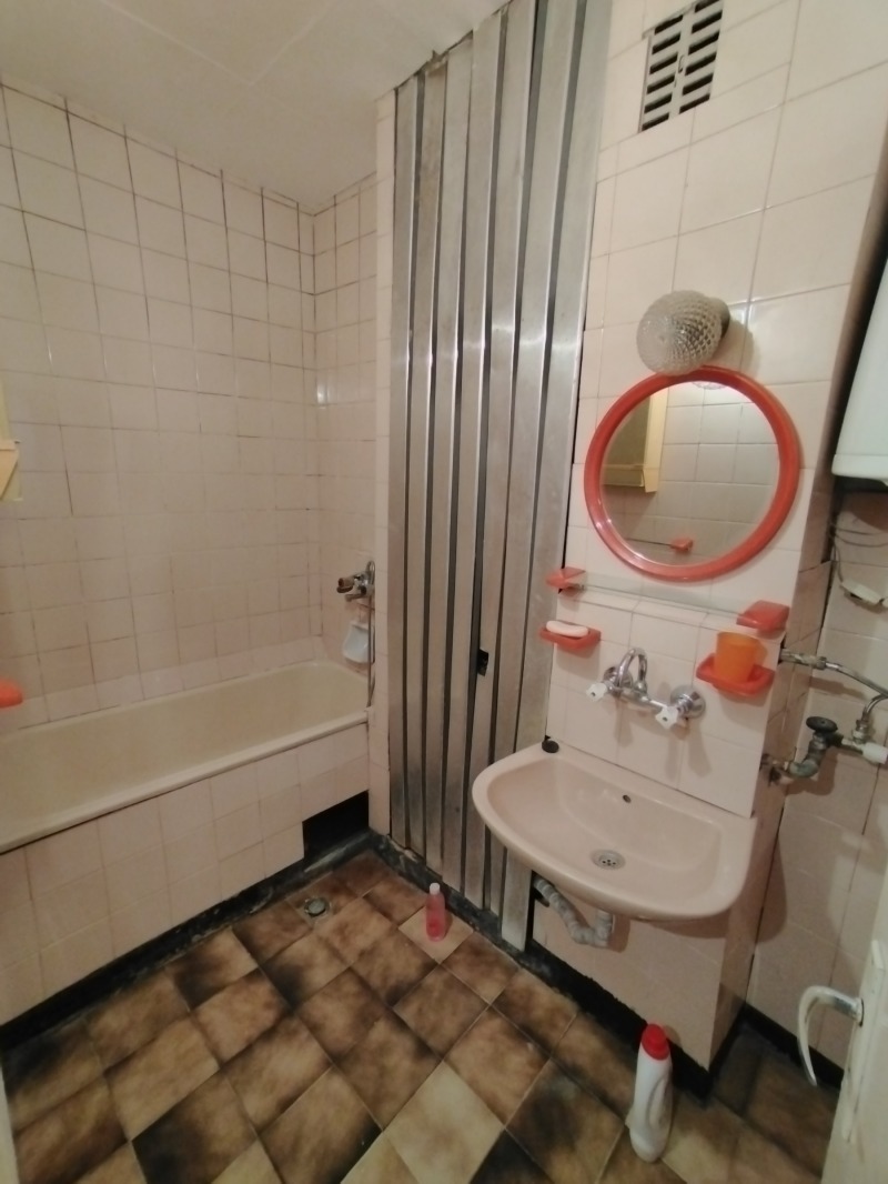 Продава 3-СТАЕН, гр. Шумен, Добруджански, снимка 10 - Апартаменти - 53247651