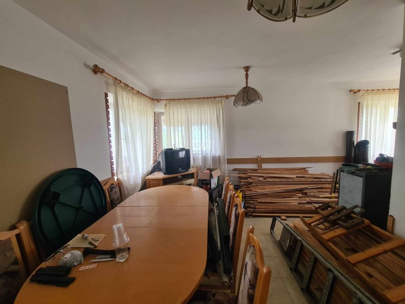 Продава КЪЩА, с. Главатарци, област Кърджали, снимка 11 - Къщи - 46061908