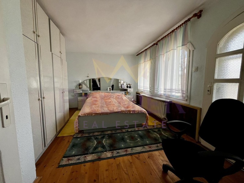 Продава КЪЩА, с. Овчарово, област Добрич, снимка 11 - Къщи - 53510211