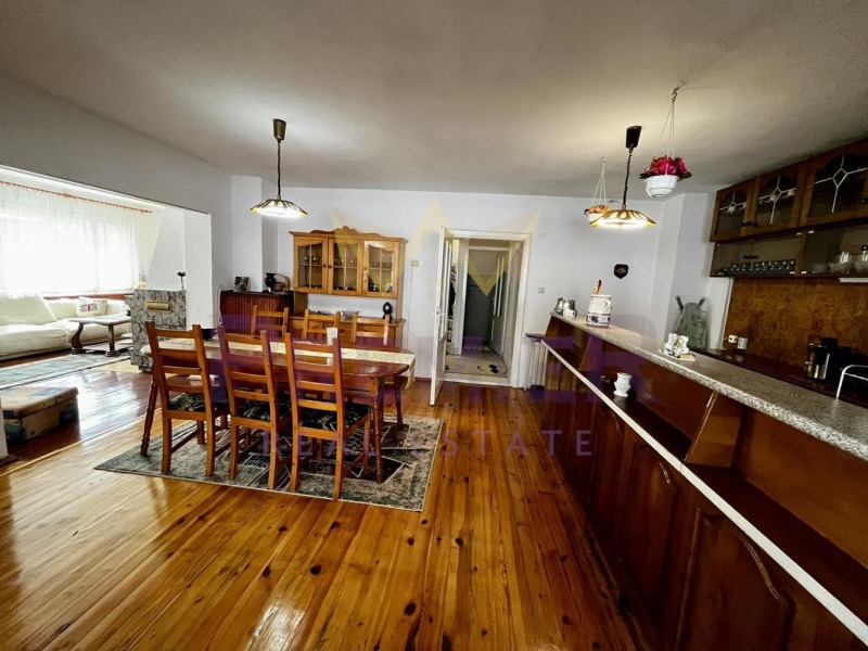 Продава КЪЩА, с. Овчарово, област Добрич, снимка 6 - Къщи - 53510211