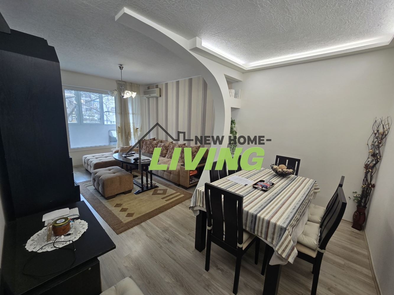 Продава 3-СТАЕН, гр. Пловдив, Кючук Париж, снимка 2 - Апартаменти - 53994852