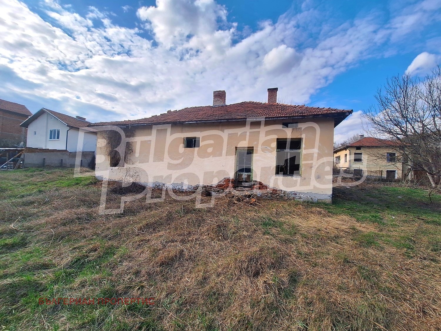 Продава КЪЩА, с. Еремия, област Кюстендил