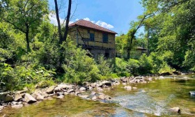 Casa Aprilți, regiunea Lovech 3