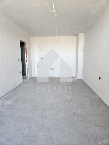 Продава 2-СТАЕН, гр. Пловдив, Кършияка, снимка 2 - Апартаменти - 44539430