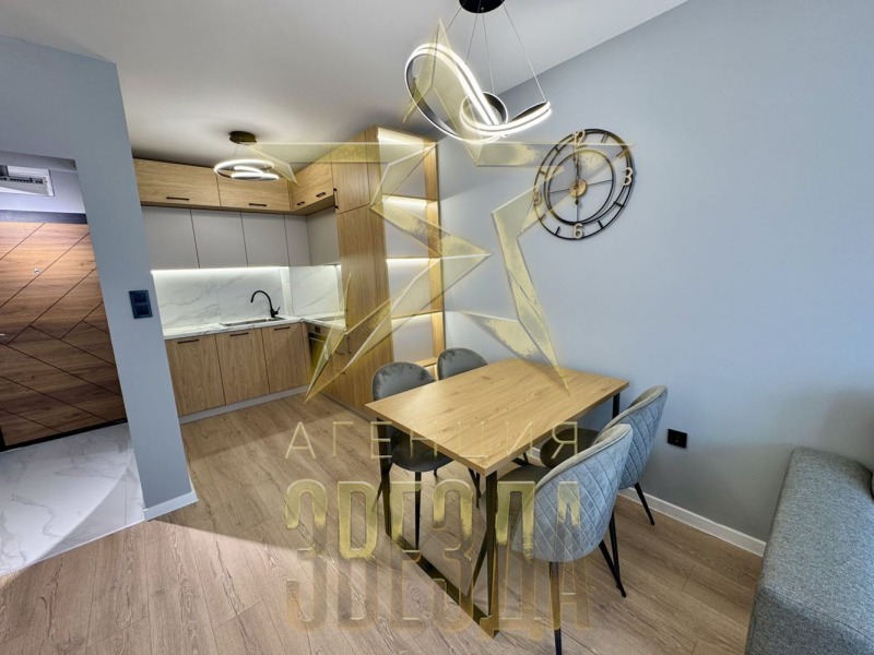 Продава 2-СТАЕН, гр. Пловдив, Остромила, снимка 3 - Апартаменти - 52055121