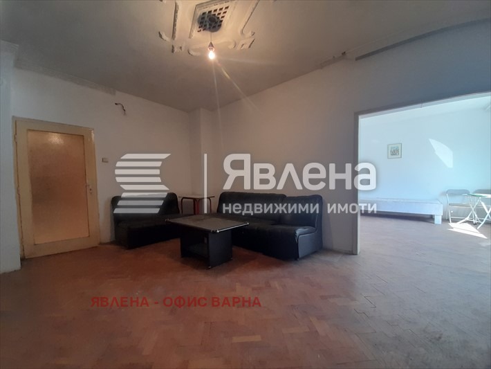 Продава 3-СТАЕН, гр. Варна, Колхозен пазар, снимка 6 - Aпартаменти - 49537175