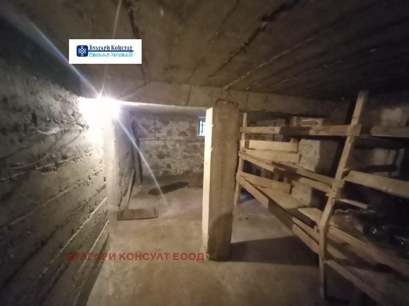 Продаја  Хоусе Флоор Кјустендил , Центар , 92 м2 | 59614873 - слика [15]
