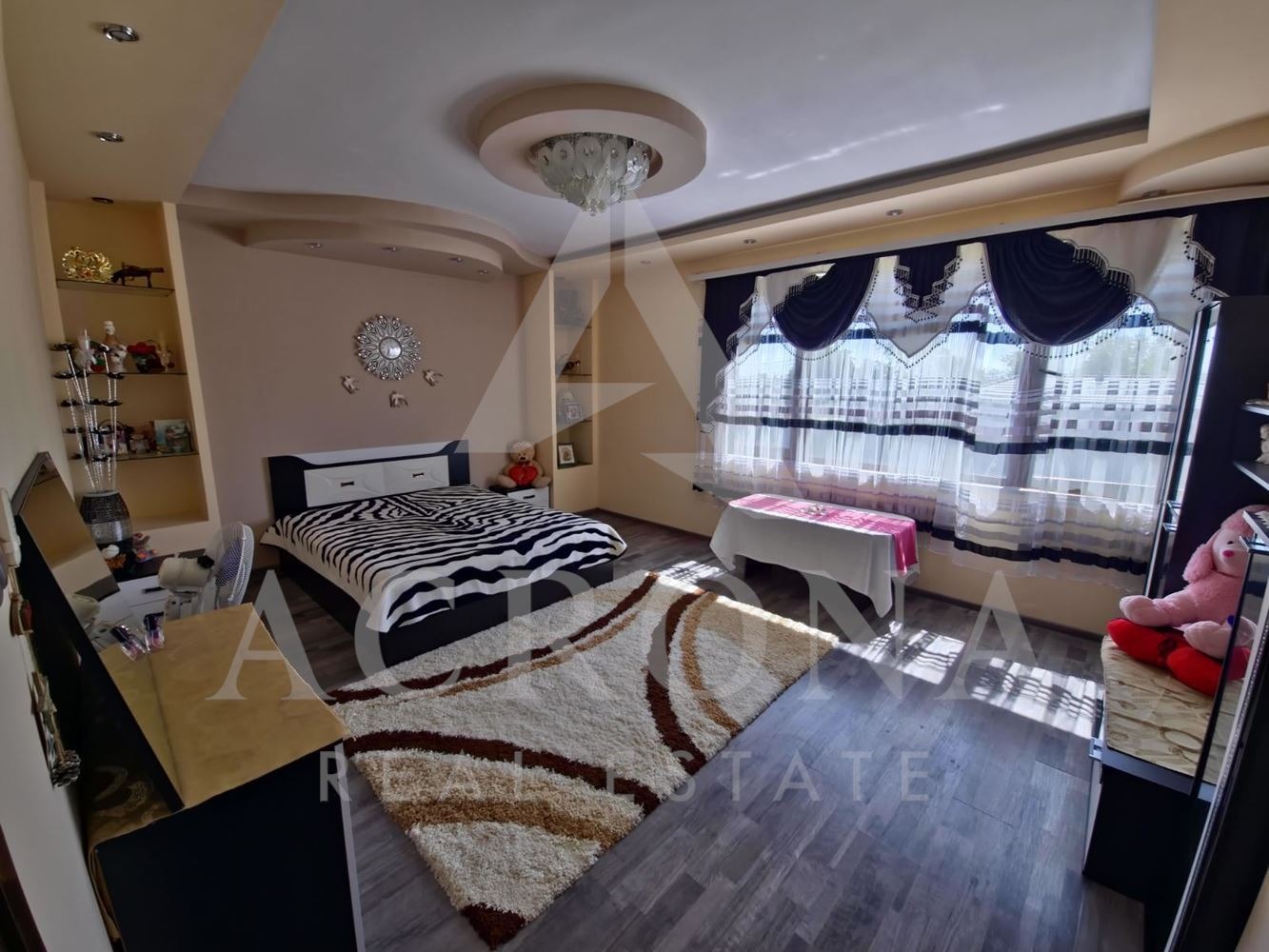 Продава КЪЩА, гр. Брезово, област Пловдив, снимка 12 - Къщи - 53821831