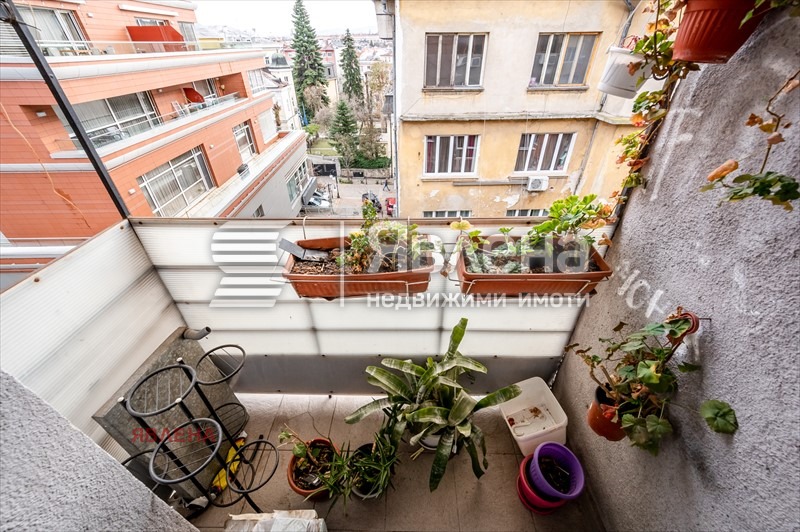Zu verkaufen  3 Schlafzimmer Sofia , Doktorski pametnik , 84 qm | 23859841 - Bild [14]