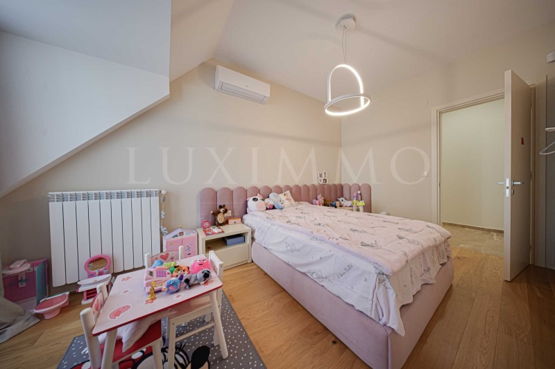 En venta  3+ dormitorios Sofia , Geo Milev , 450 metros cuadrados | 10879055 - imagen [11]