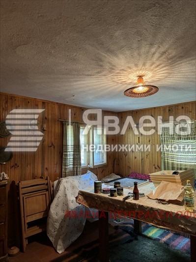 Продава КЪЩА, с. Джурово, област София област, снимка 17 - Къщи - 53803845