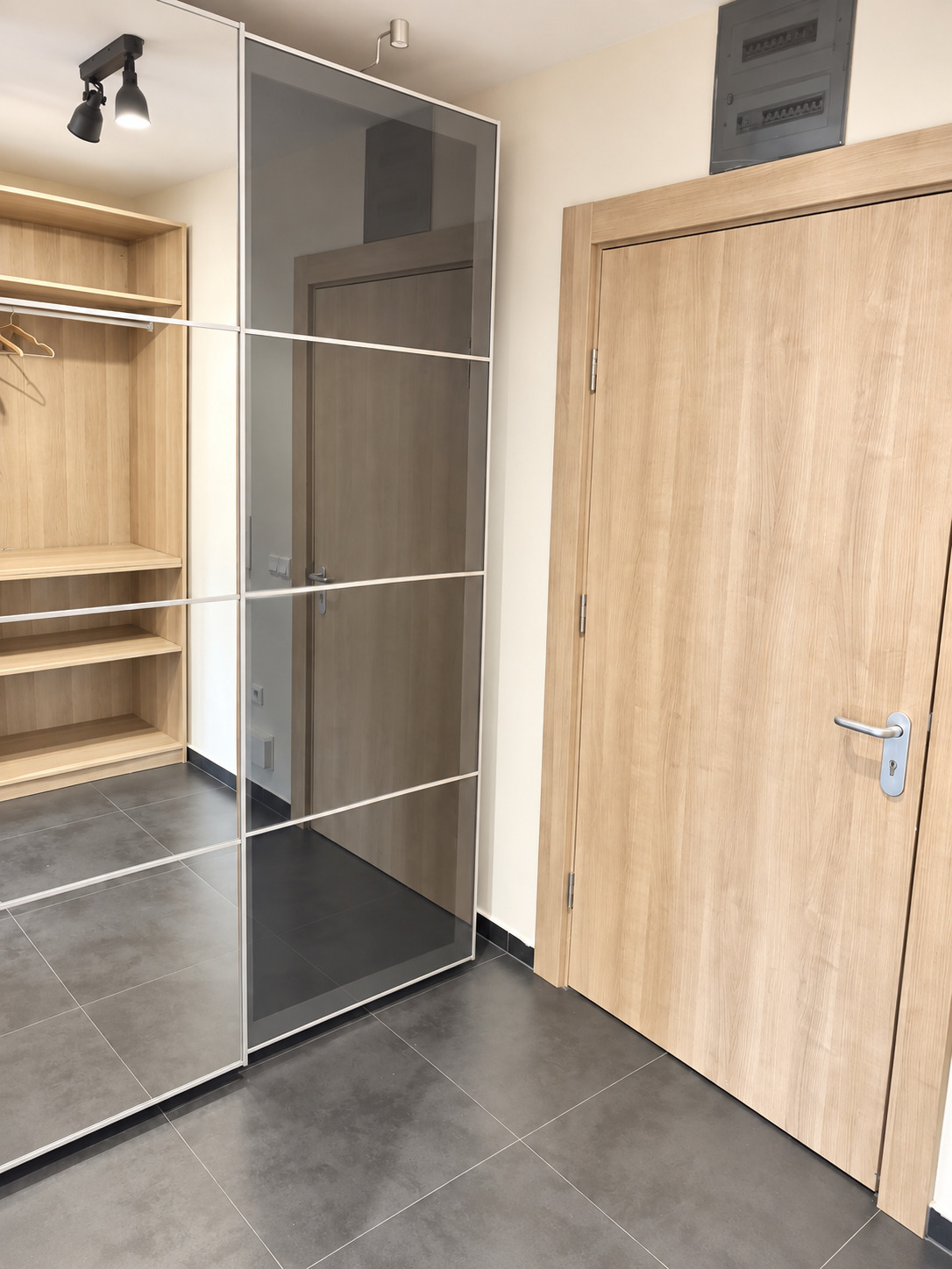 Продава 2-СТАЕН, гр. София, м-т Камбаните, снимка 5 - Апартаменти - 56134053