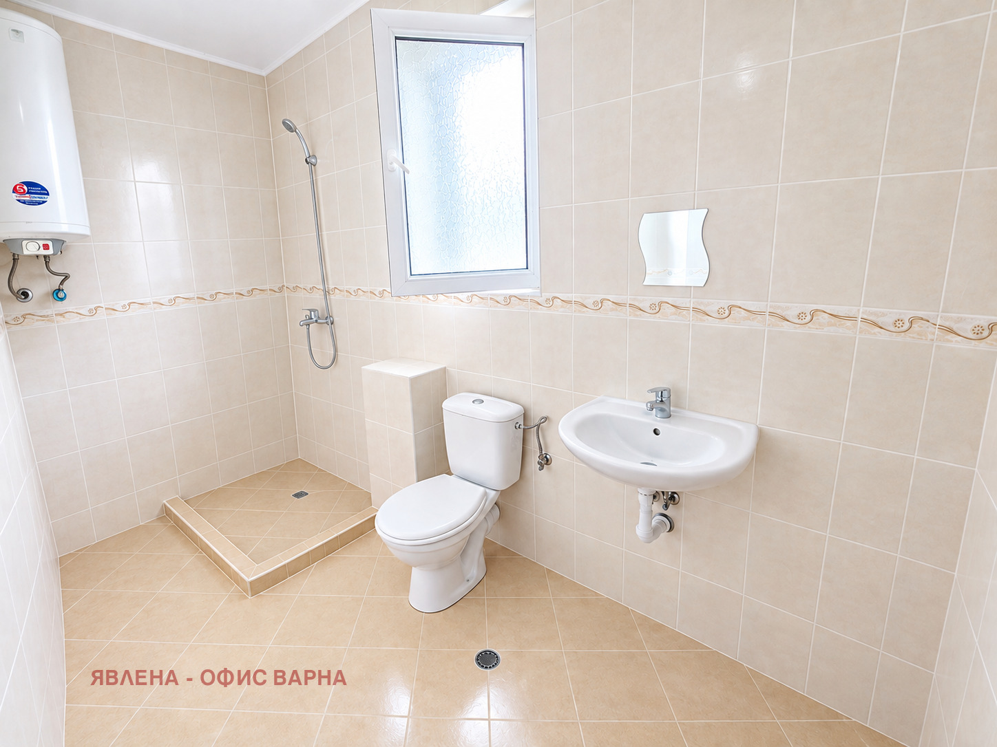 Продава КЪЩА, с. Кичево, област Варна, снимка 14 - Къщи - 56115223