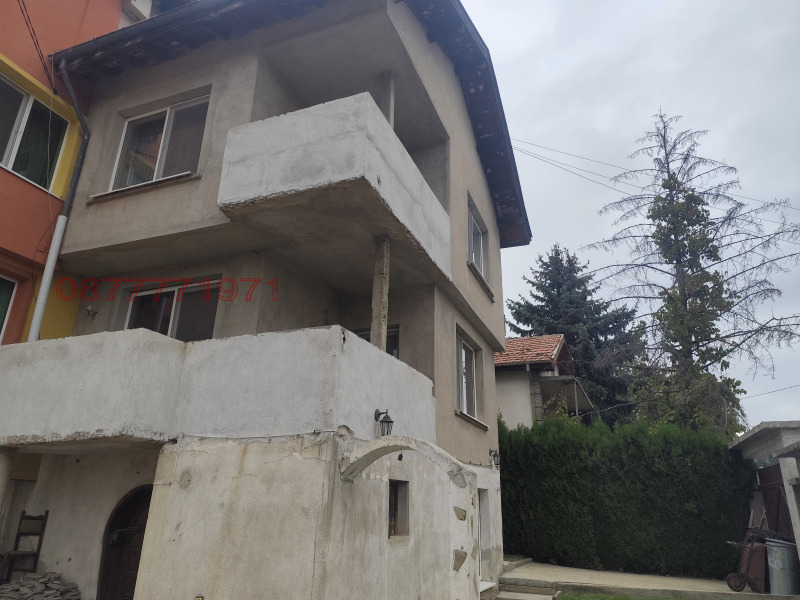 Продава КЪЩА в област Стара Загора, с. Змейово - 140 кв.м / 230 000 € » 449 840.90 лв.