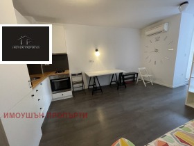 Studio Vitosha, Sofia