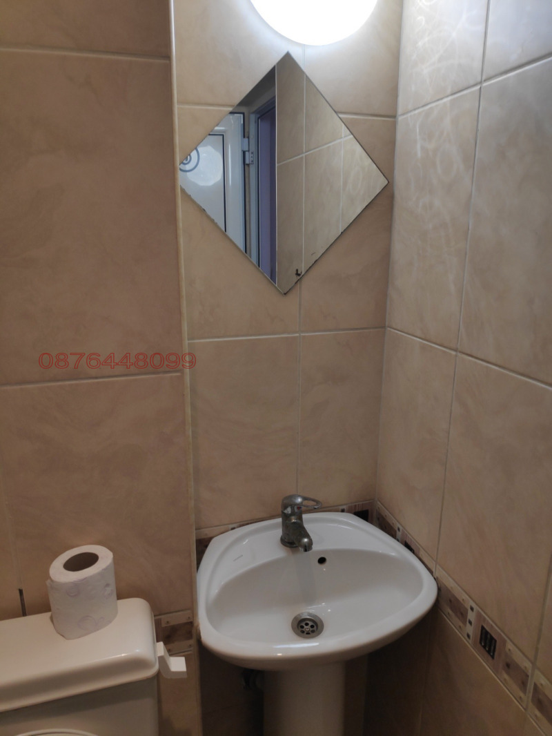 Продава 3-СТАЕН, гр. Исперих, област Разград, снимка 12 - Апартаменти - 52778997