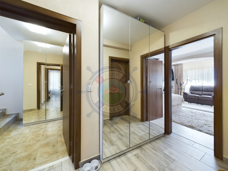 De vânzare  Casa Varna , m-t Alen mac , 228 mp | 99168810 - imagine [9]